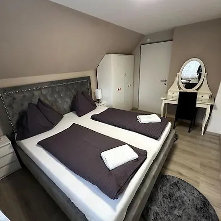 Apartment Labis 2“ *